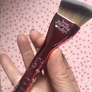 Love is the foundation IT cosmetics brush